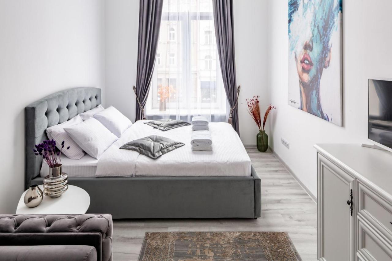 Avangard Shevchenko Avenue* Apartment Lemberg