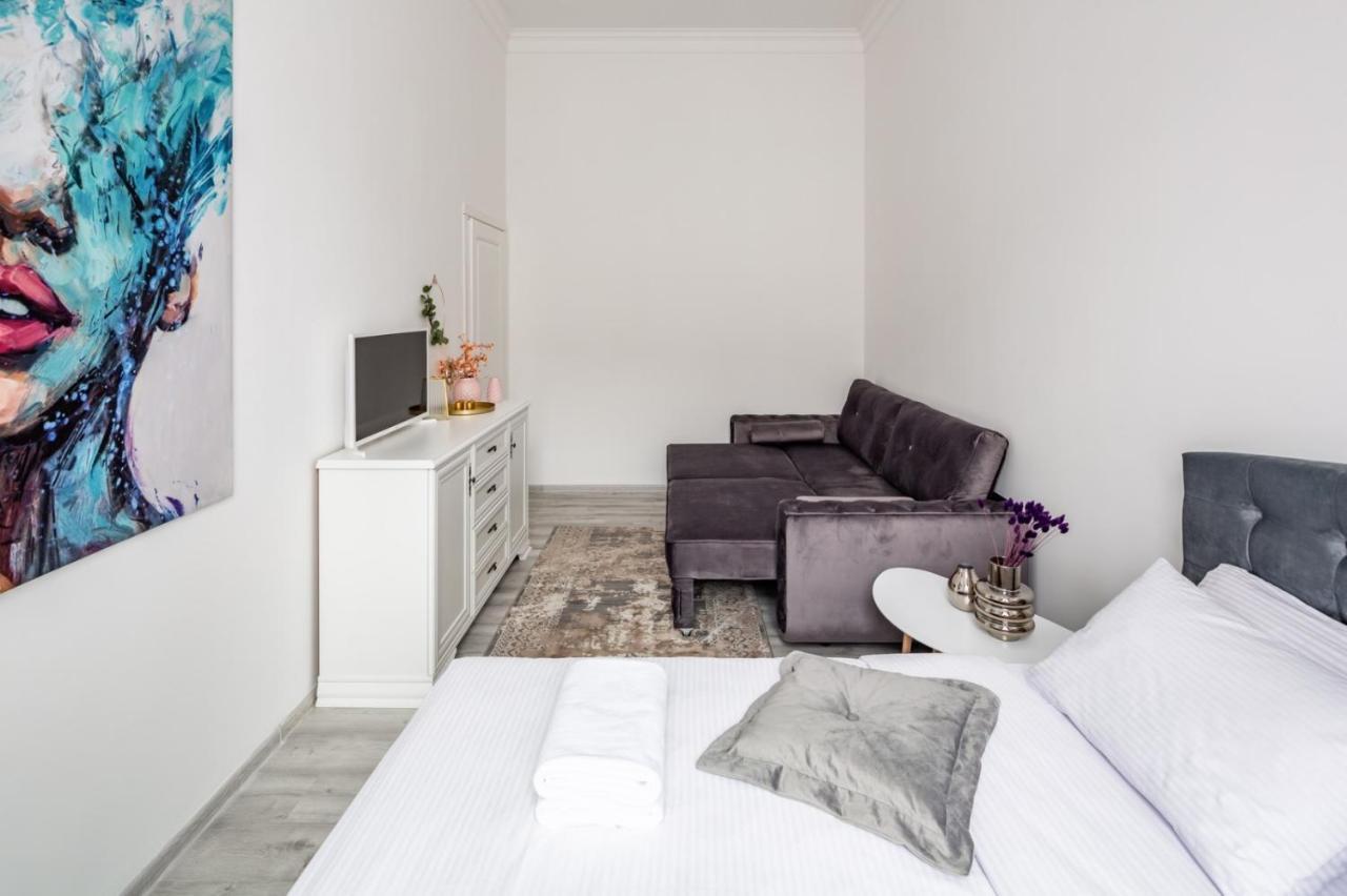 Avangard Shevchenko Avenue* Apartment Lemberg