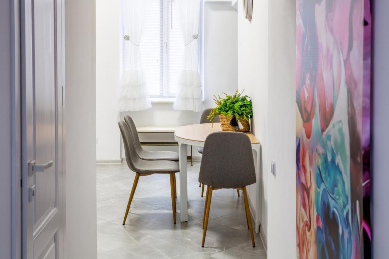 Avangard Shevchenko Avenue 25 Apartment *